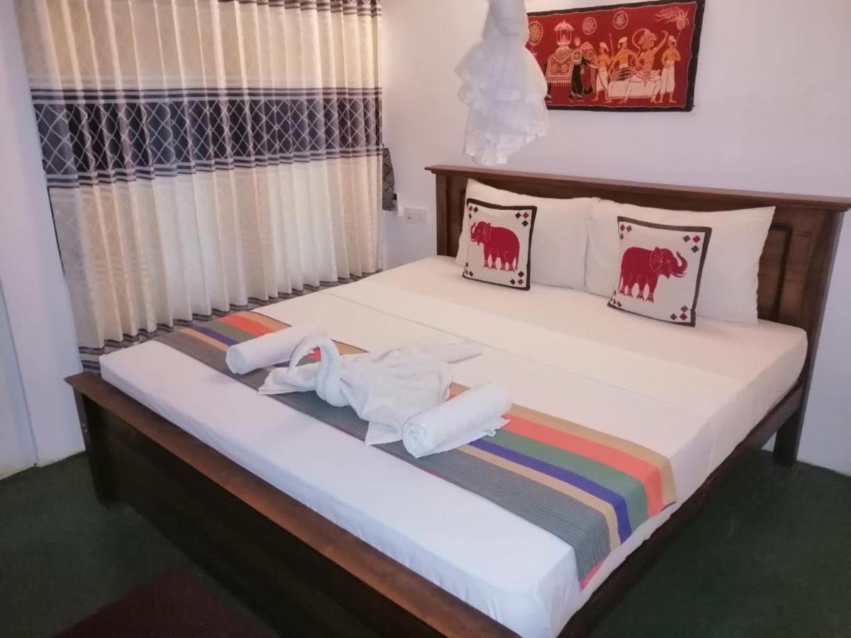 Priya Homestay Kandalama Dambulla Exterior photo